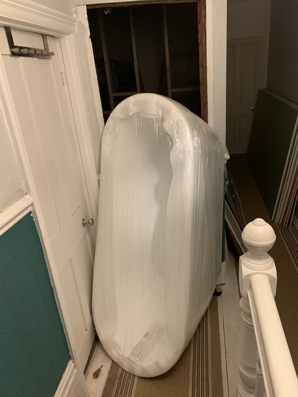 Getting the bathtub through the door